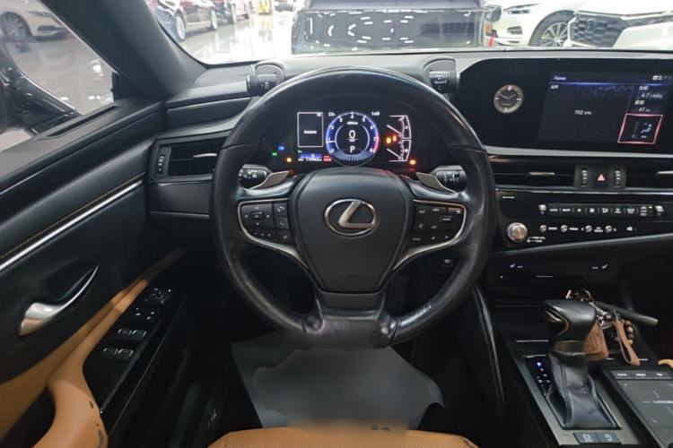 Used Lexus ES 2021 200 Excellence Edition Steering Wheel