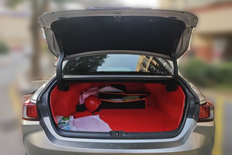 Used Lexus ES 2021 260 Excellence Edition Trunk