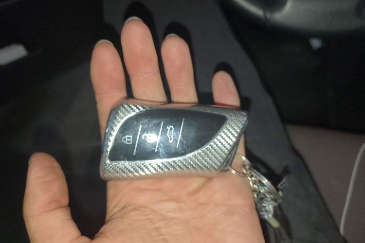 Used Lexus ES 2021 260 Excellence Edition Vehicle Key
