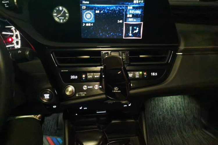 Used Lexus ES 2021 200 Excellence Edition Audio And AC Panel