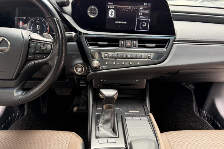 Used Lexus ES 2021 200 Excellence Edition Audio And AC Panel