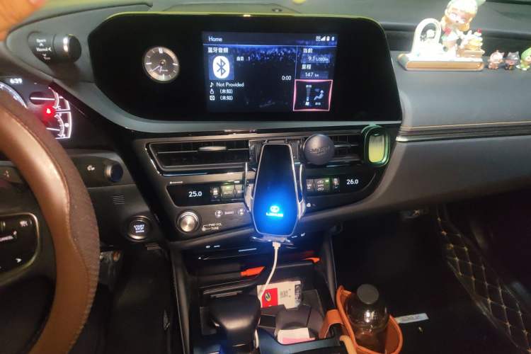 Used Lexus ES 2021 200 Excellence Edition Audio And AC Panel