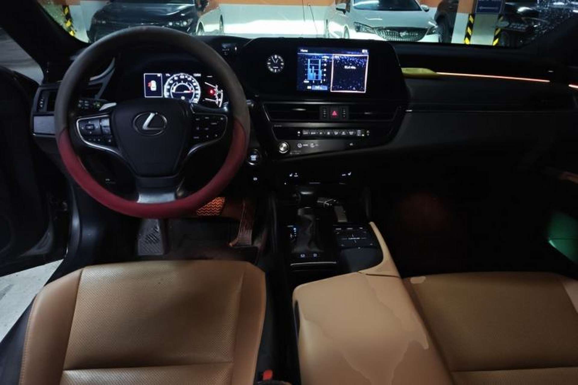 Used Lexus ES 2021 200 Excellence Edition Center Console