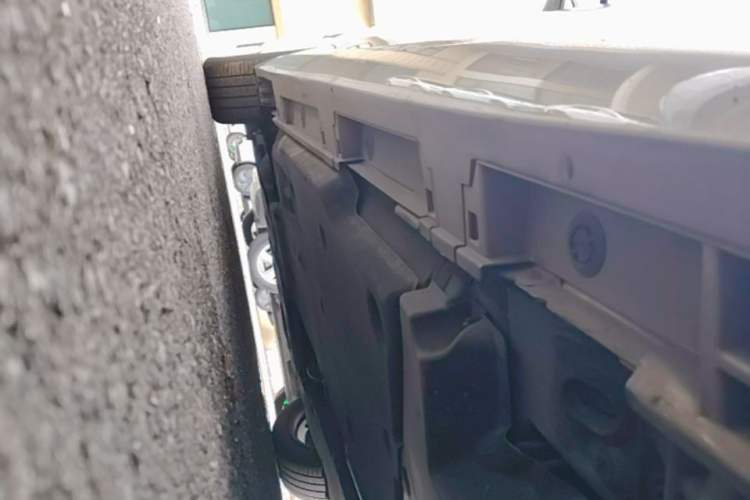 Used Lexus ES 2021 200 Excellence Edition Chassis Rear Left