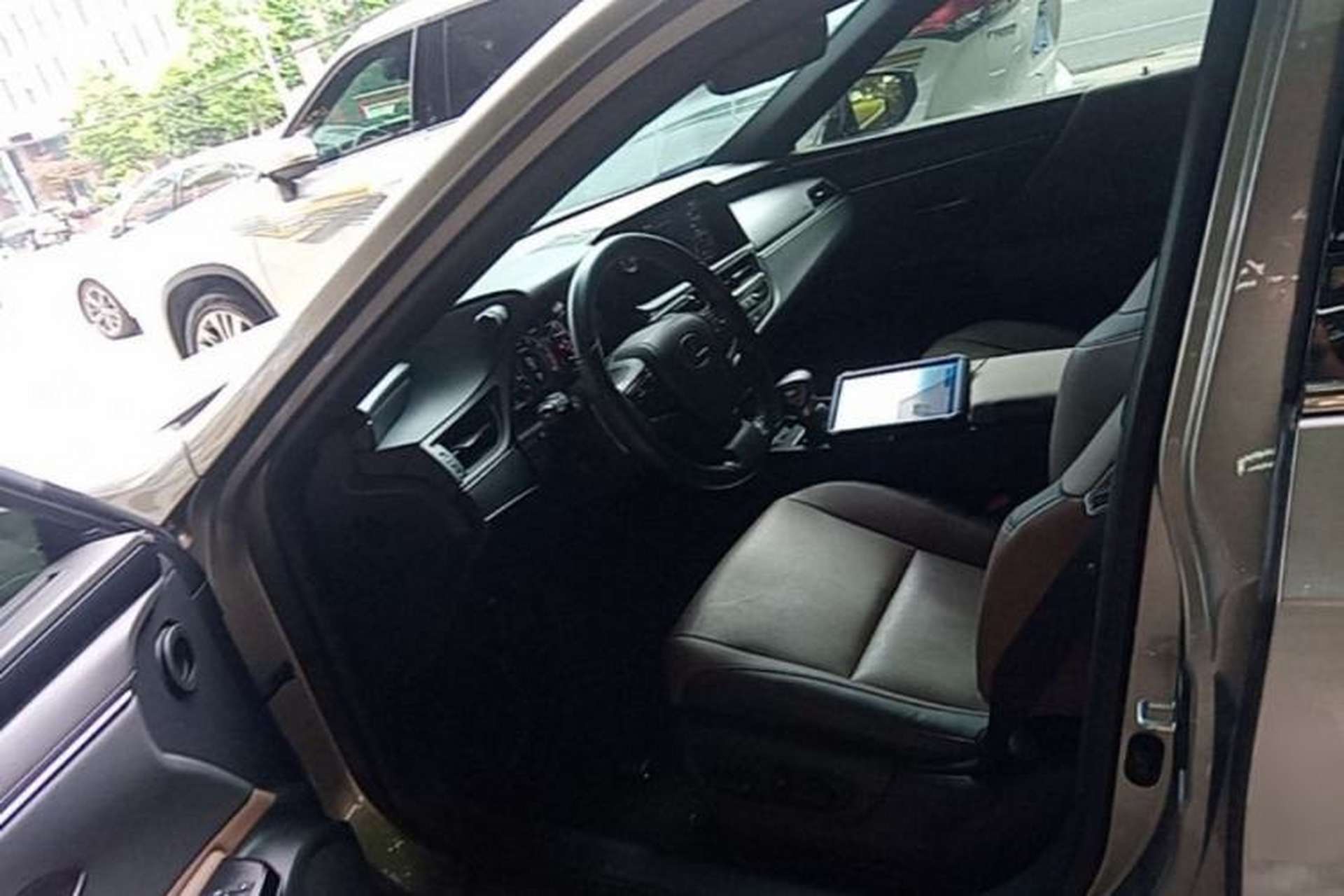 Used Lexus ES 2021 200 Excellence Edition Driver Seat