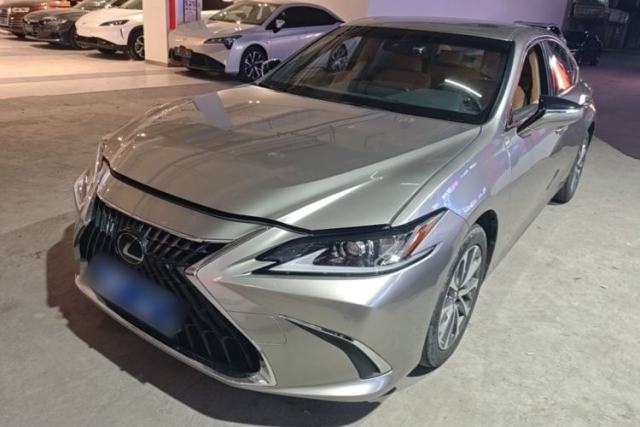 Gebrauchter Lexus ES 2021 260 Excellence Edition