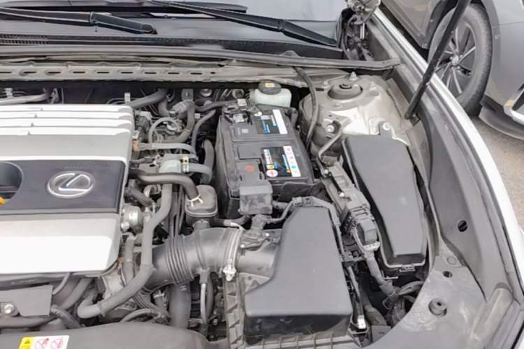 Used Lexus ES 2021 200 Excellence Edition Engine Bay Left