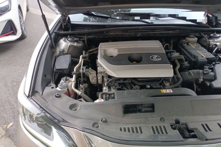 Used Lexus ES 2021 200 Luxury Edition Engine Bay Right