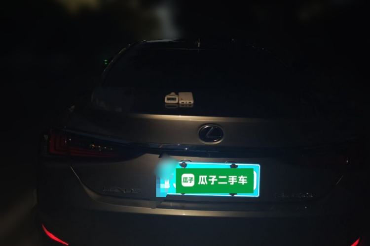 Used Lexus ES 2021 200 Excellence Edition Exterior 4