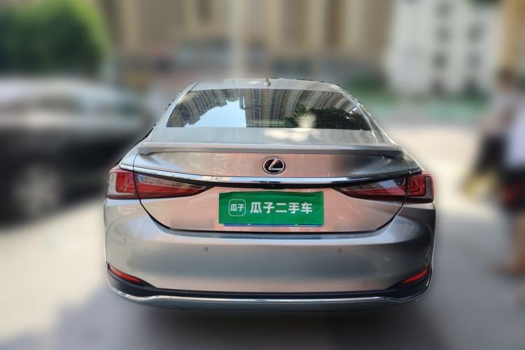 Used Lexus ES 2021 260 Excellence Edition Exterior 4