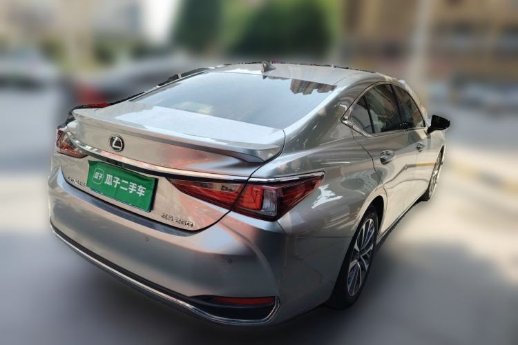 Used Lexus ES 2021 260 Excellence Edition Exterior 5