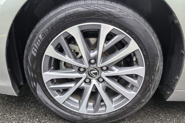 Used Lexus ES 2021 200 Luxury Edition Exterior 7