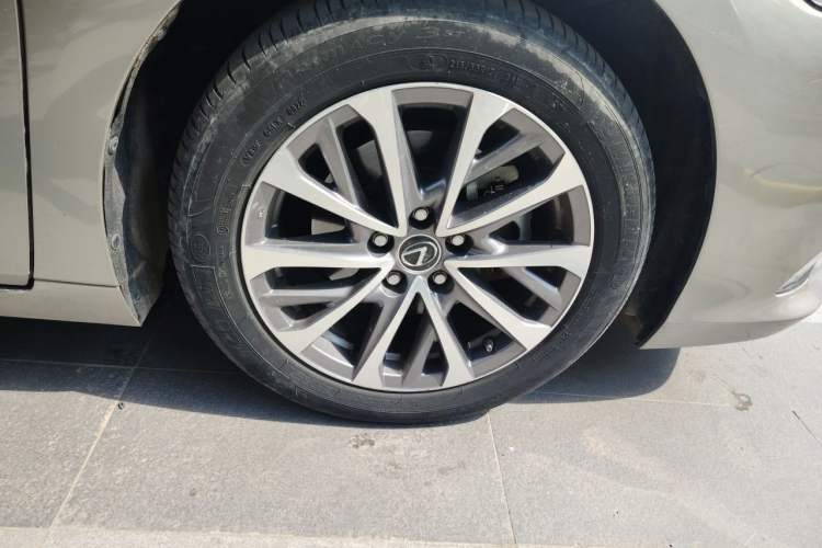 Used Lexus ES 2021 260 Excellence Edition Exterior 7