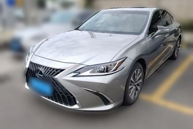 Used Lexus ES 2021 200 Excellence Edition