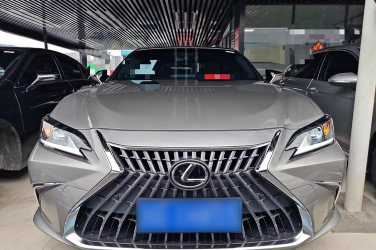 Used Lexus ES 2021 260 Excellence Edition Front