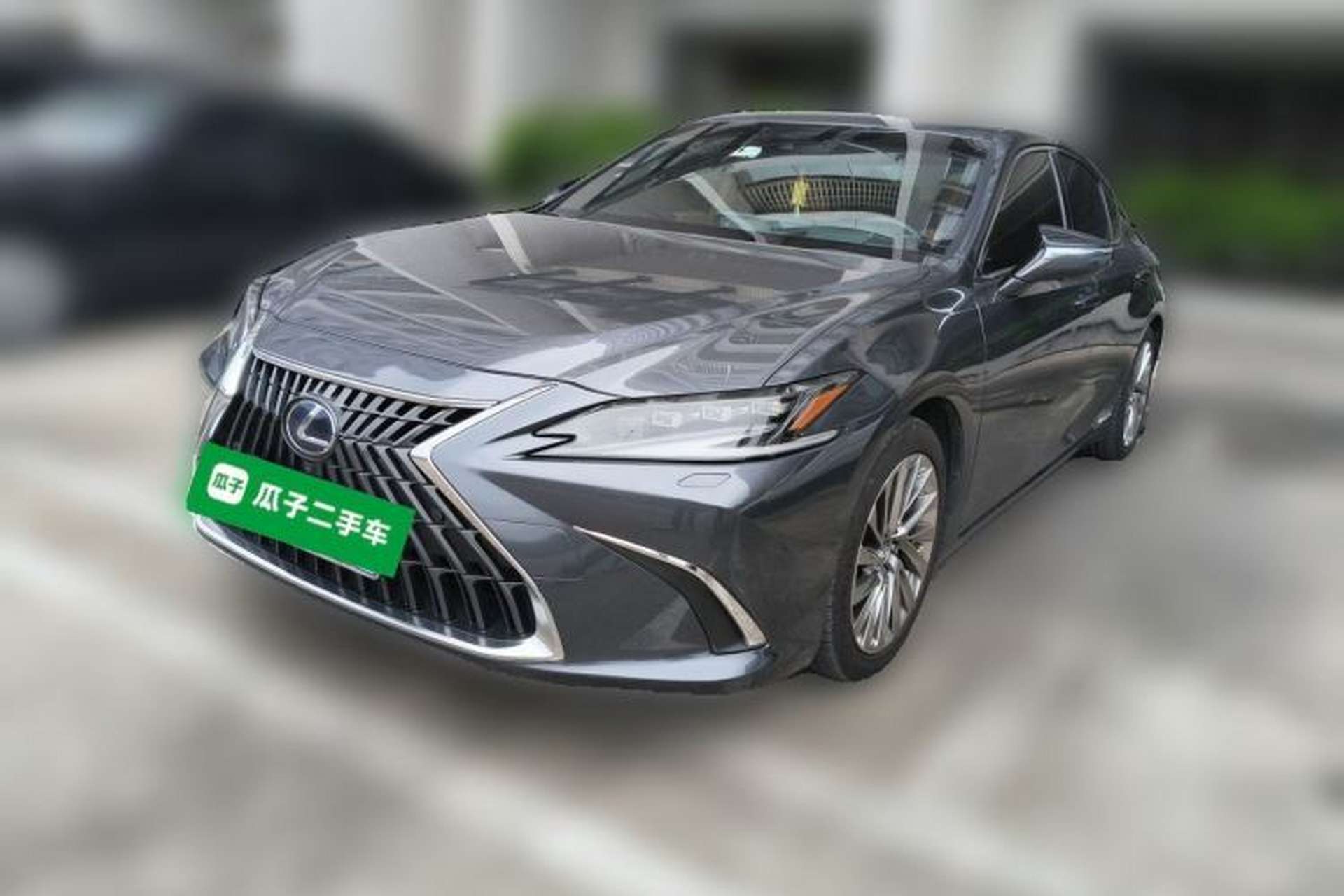 Used Lexus ES 2021 300h Executive Edition Front Left 45 Deg