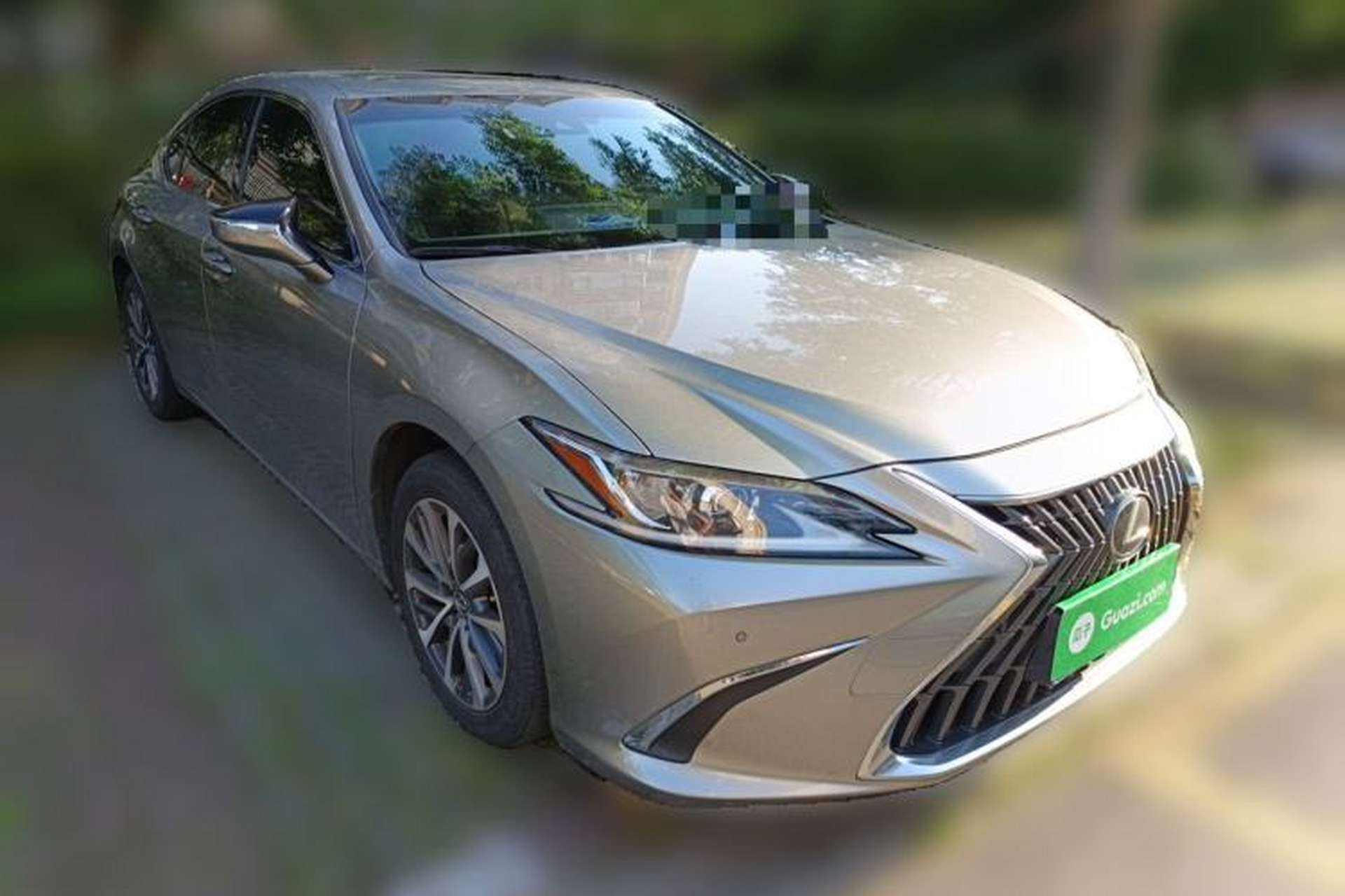 Used Lexus ES 2021 200 Excellence Edition Front Right 45 Deg