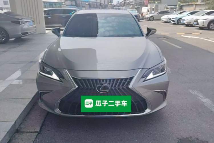 Used Lexus ES 2021 200 Excellence Edition Front