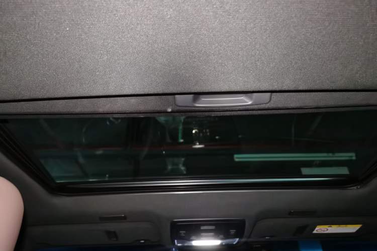 Used Lexus ES 2021 300h Excellence Edition Headliner