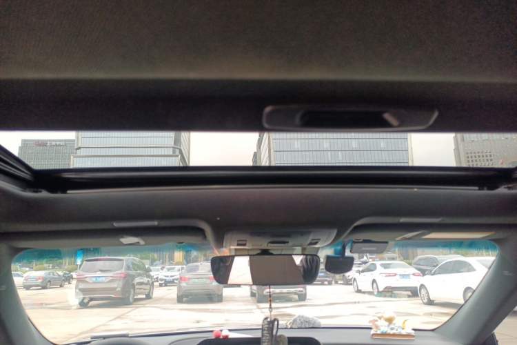 Used Lexus ES 2021 300h Deluxe Edition Headliner