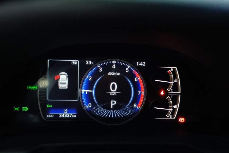 Used Lexus ES 2021 300h Deluxe Edition Instrument Cluster