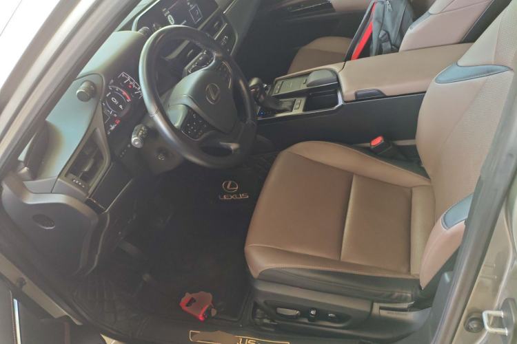 Used Lexus ES 2021 260 Excellence Edition Left Front Seat