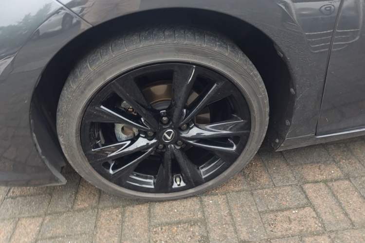 Used Lexus ES 2021 300h F SPORT Left Front Wheel Hub
