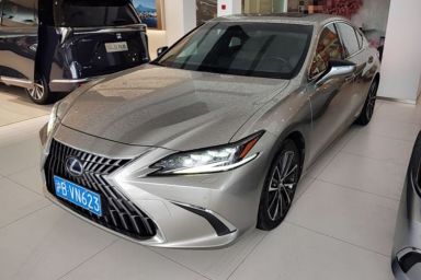 Used Lexus ES 2021 300h Deluxe Edition