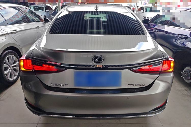 Used Lexus ES 2021 260 Excellence Edition Rear