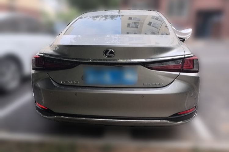Used Lexus ES 2021 200 Excellence Edition Rear