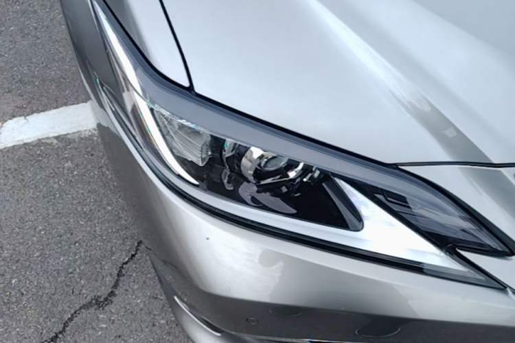 Used Lexus ES 2021 200 Excellence Edition Right Front Headlight