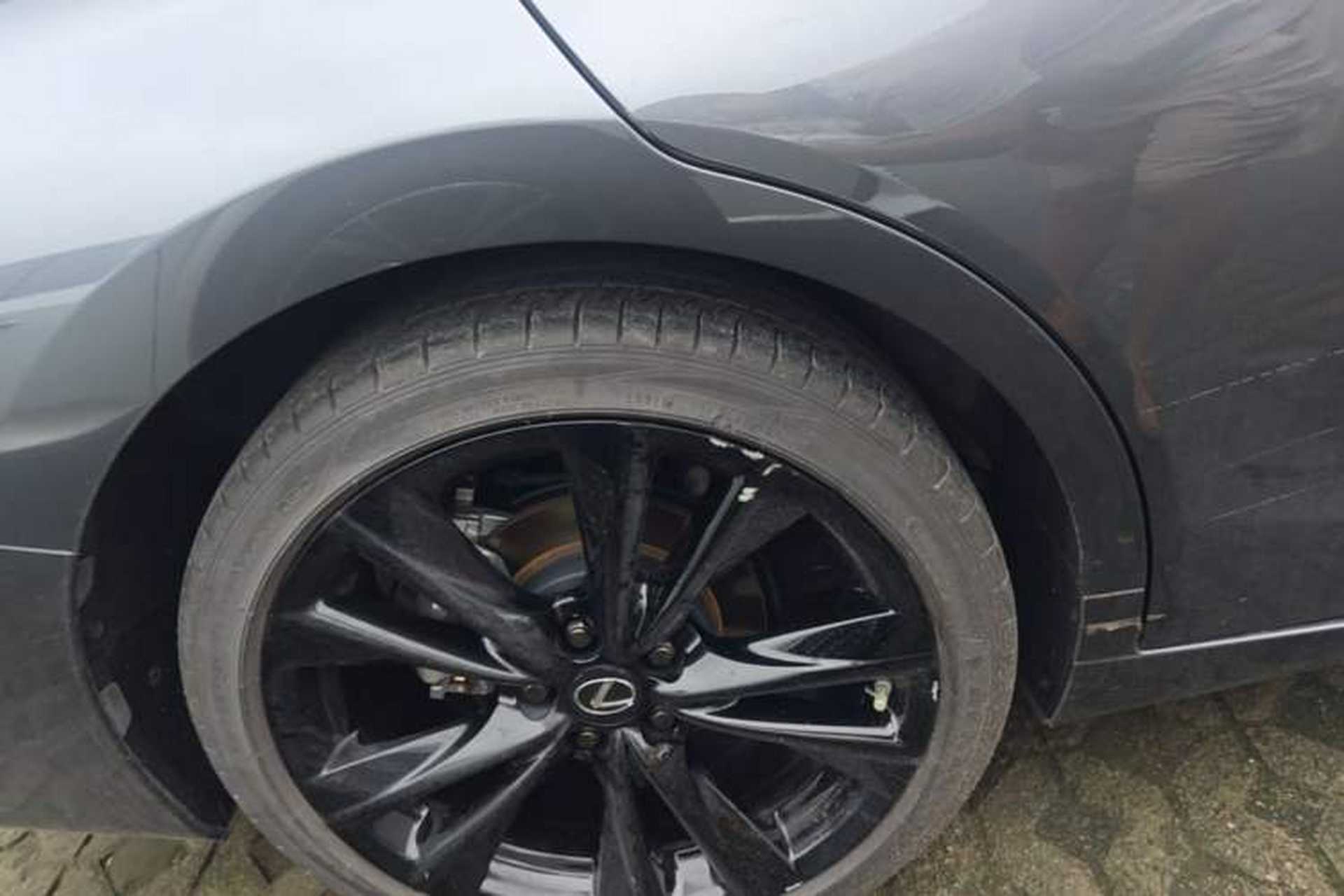 Used Lexus ES 2021 300h F SPORT Right Rear Wheel Hub