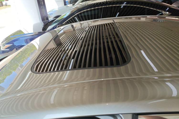 Used Lexus ES 2021 260 Excellence Edition Roof