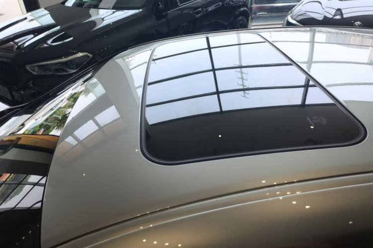 Used Lexus ES 2021 200 Excellence Edition Roof