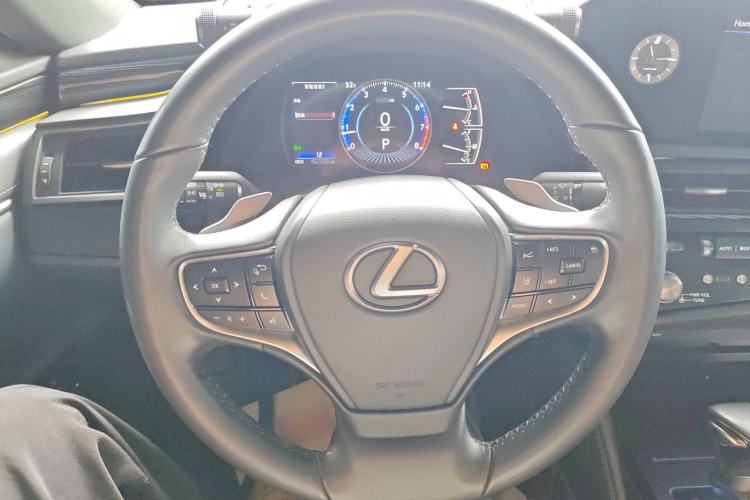 Used Lexus ES 2021 260 Excellence Edition Steering Wheel