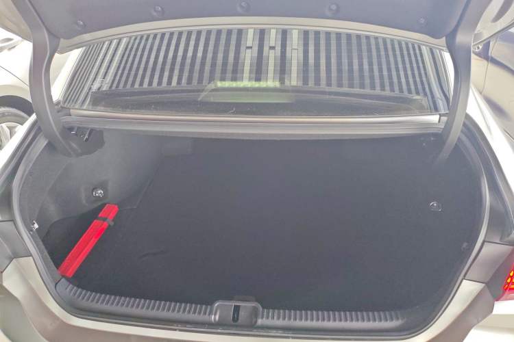 Used Lexus ES 2021 260 Excellence Edition Trunk