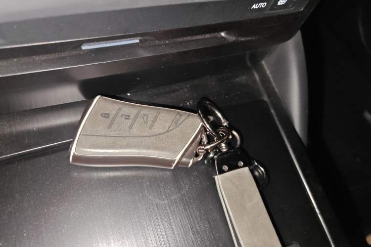 Used Lexus ES 2021 200 Excellence Edition Vehicle Key