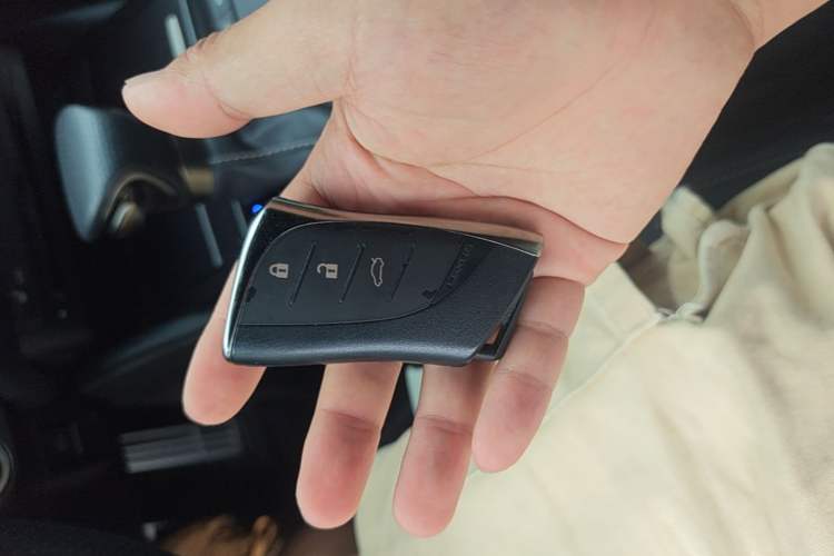 Used Lexus ES 2021 300h F SPORT Vehicle Key