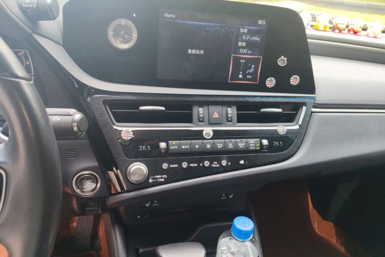 Used Lexus ES 2021 200 Excellence Edition Audio And AC Panel