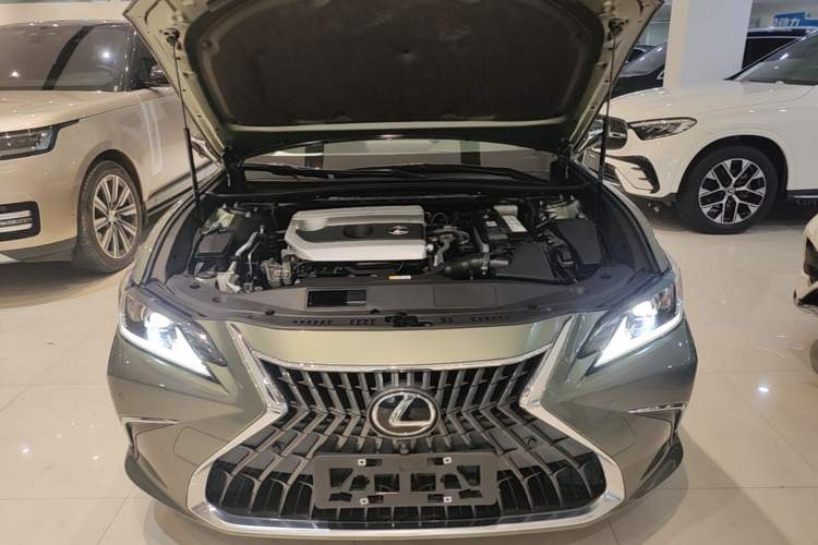 Used Lexus ES 2021 200 Excellence Edition Engine Bay