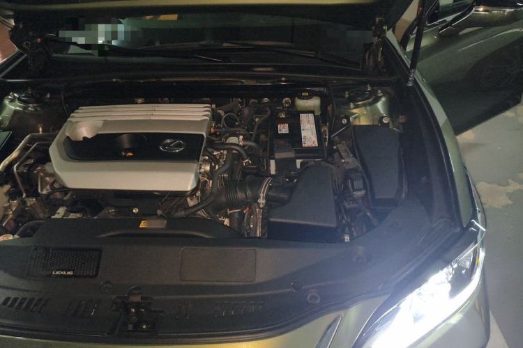 Used Lexus ES 2021 200 Luxury Edition Engine Bay Left