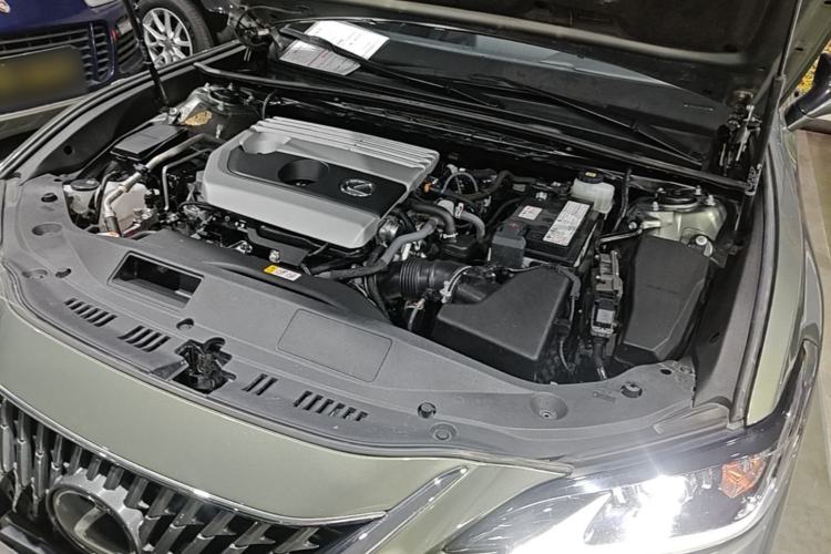 Used Lexus ES 2021 200 Excellence Edition Engine Bay