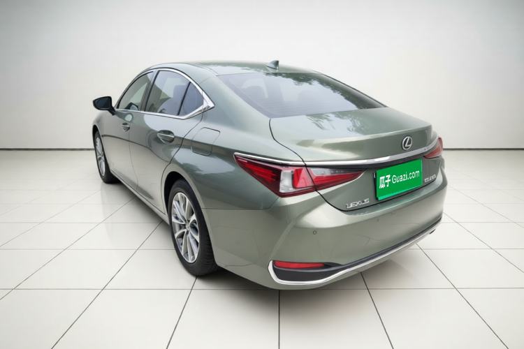 Used Lexus ES 2021 200 Excellence Edition Exterior 3