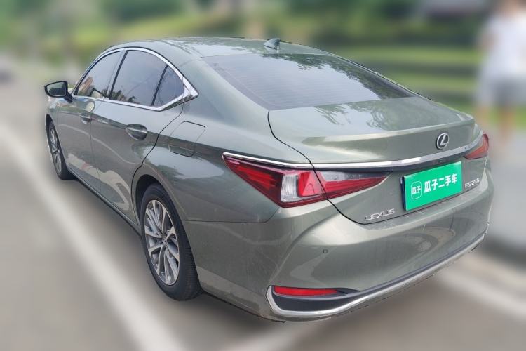 Used Lexus ES 2021 200 Excellence Edition Exterior 3