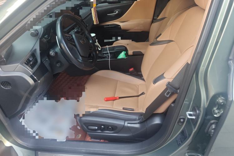 Used Lexus ES 2021 200 Excellence Edition Left Front Seat