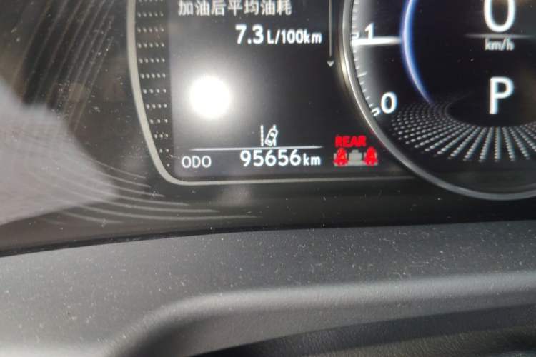 Used Lexus ES 2021 200 Excellence Edition Odometer Close Up