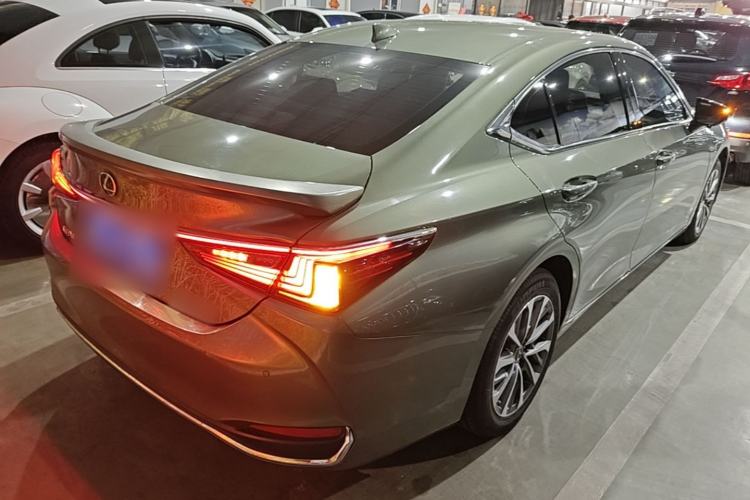 Used Lexus ES 2021 200 Excellence Edition Rear