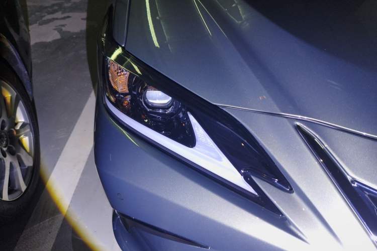 Used Lexus ES 2021 200 Luxury Edition Right Front Headlight