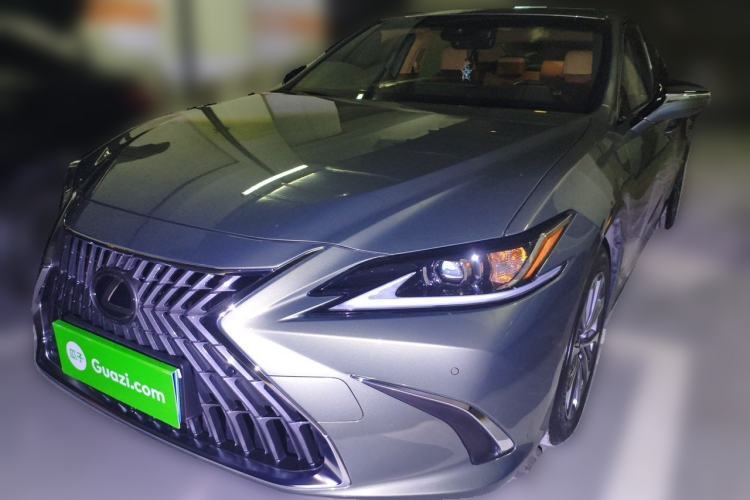 Ojetý Lexus ES 2021 200 Luxury Edition Guazi used car, China used car export, Used car for sale, Used cars, Cheapest cars for sale