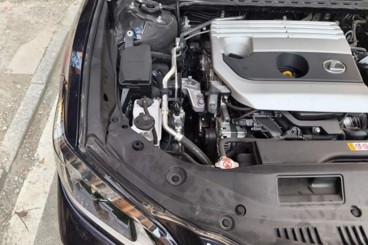 Used Lexus ES 2021 200 Excellence Edition Engine Bay Right